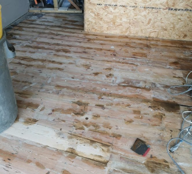 Floor sanding London E11 before