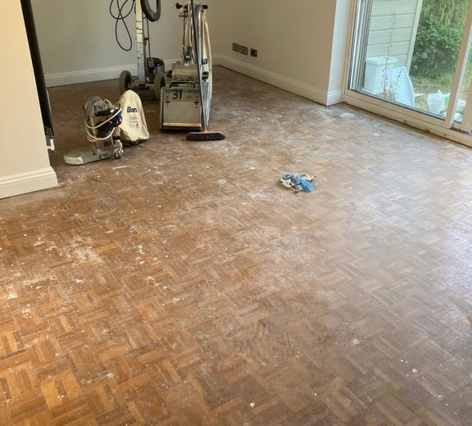 sand and varnish Sw12 before (1)